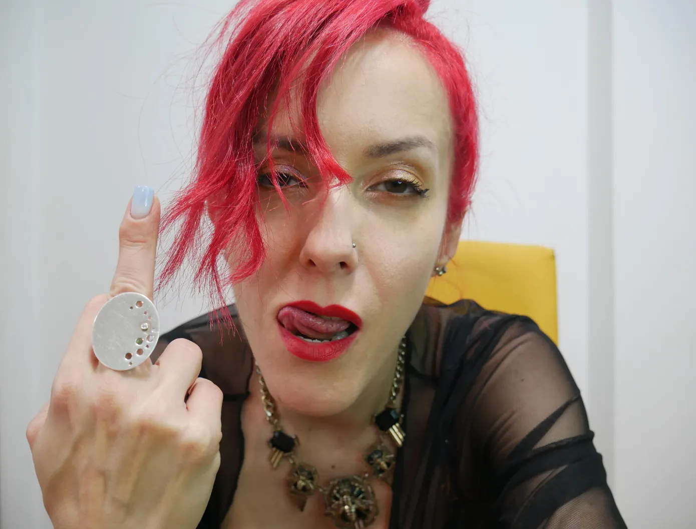 Live sex webcam photo for ClaraDomme #7241567