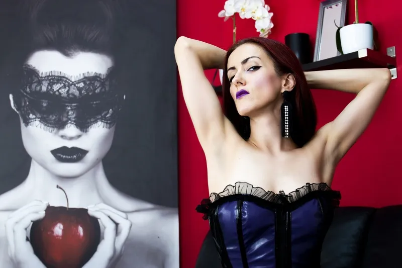 Live sex webcam photo for ClaraDomme #7241355