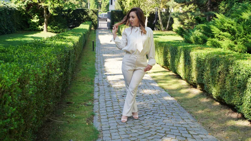 Live sex webcam photo for AliyahMuslim #5633955