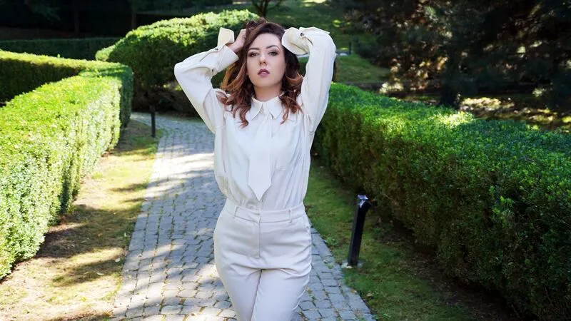 Live sex webcam photo for AliyahMuslim #5633954