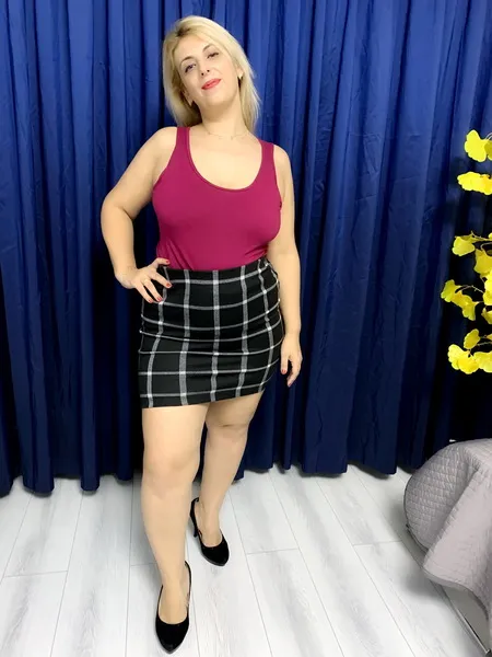 Live sex webcam photo for AbadGirlOn #6068896