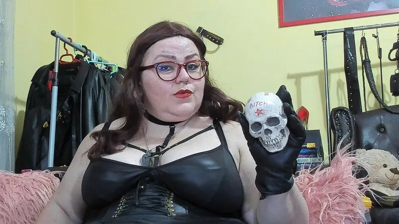 Live sex webcam photo for KaryHeaven #3672588