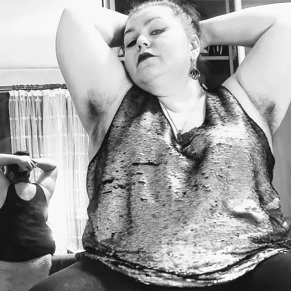 Live sex webcam photo for KaryHeaven #2632841