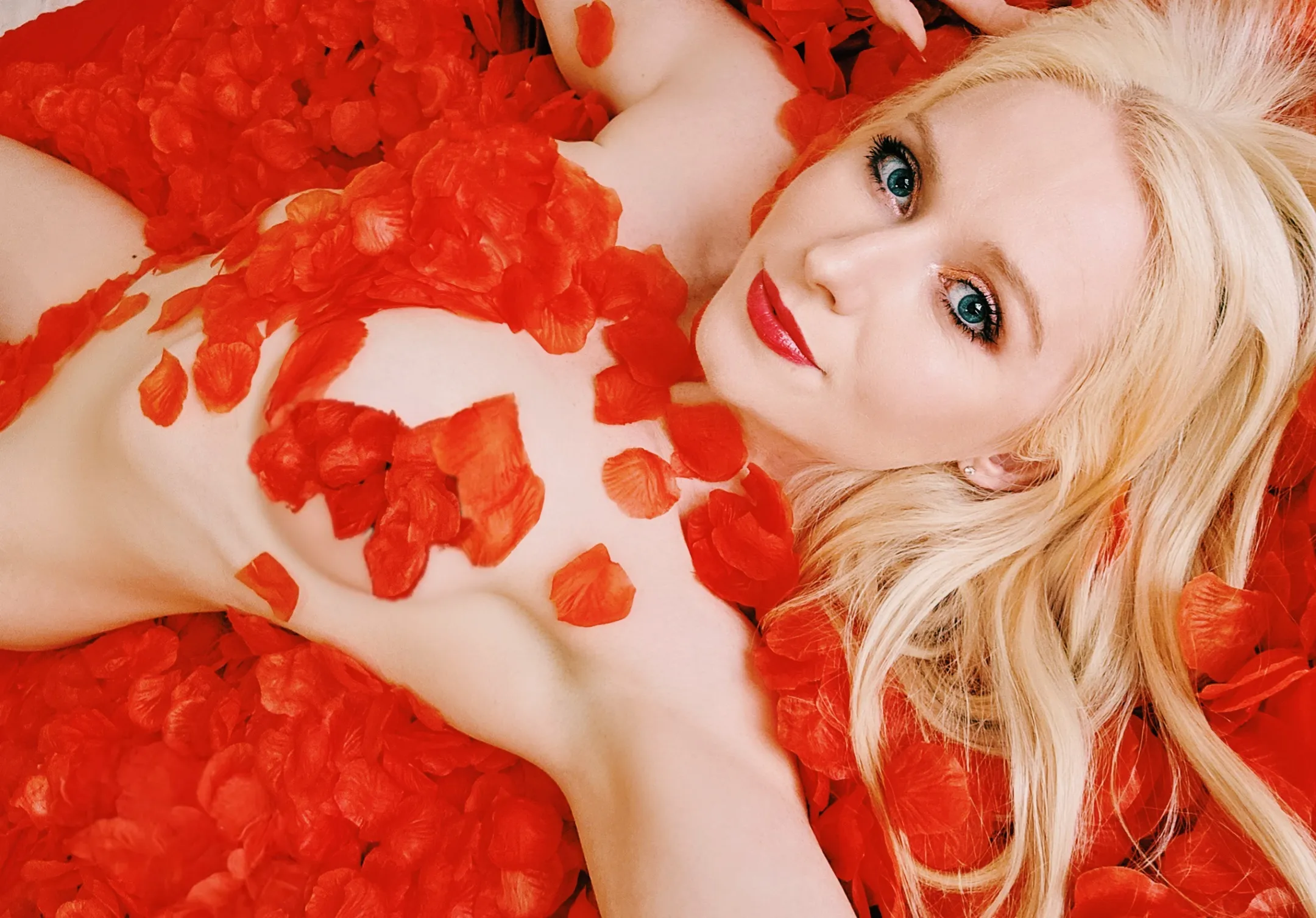 Live sex webcam photo for TheAlexaLondon #7248401