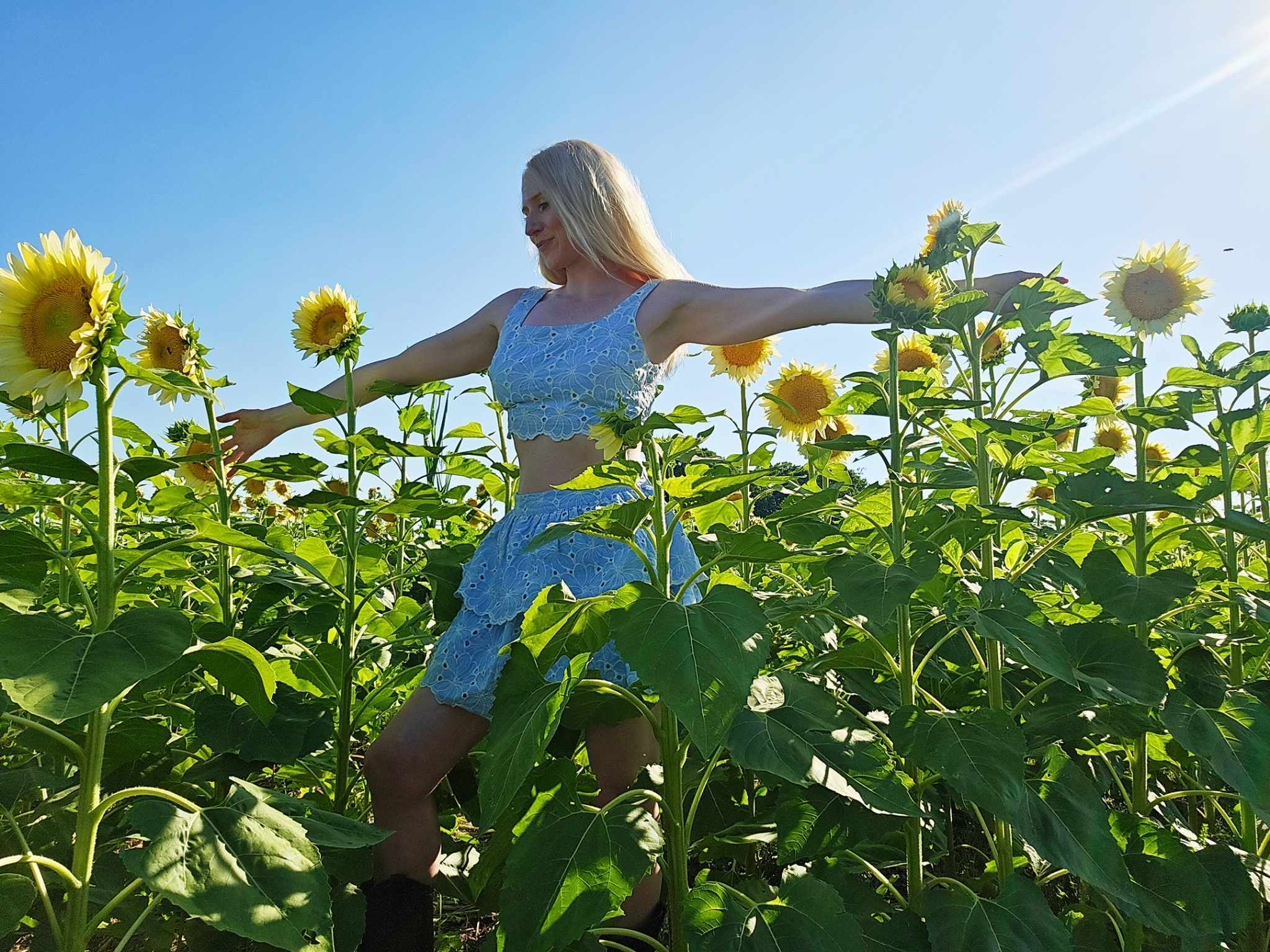 Live sex webcam photo for TheAlexaLondon #7248377