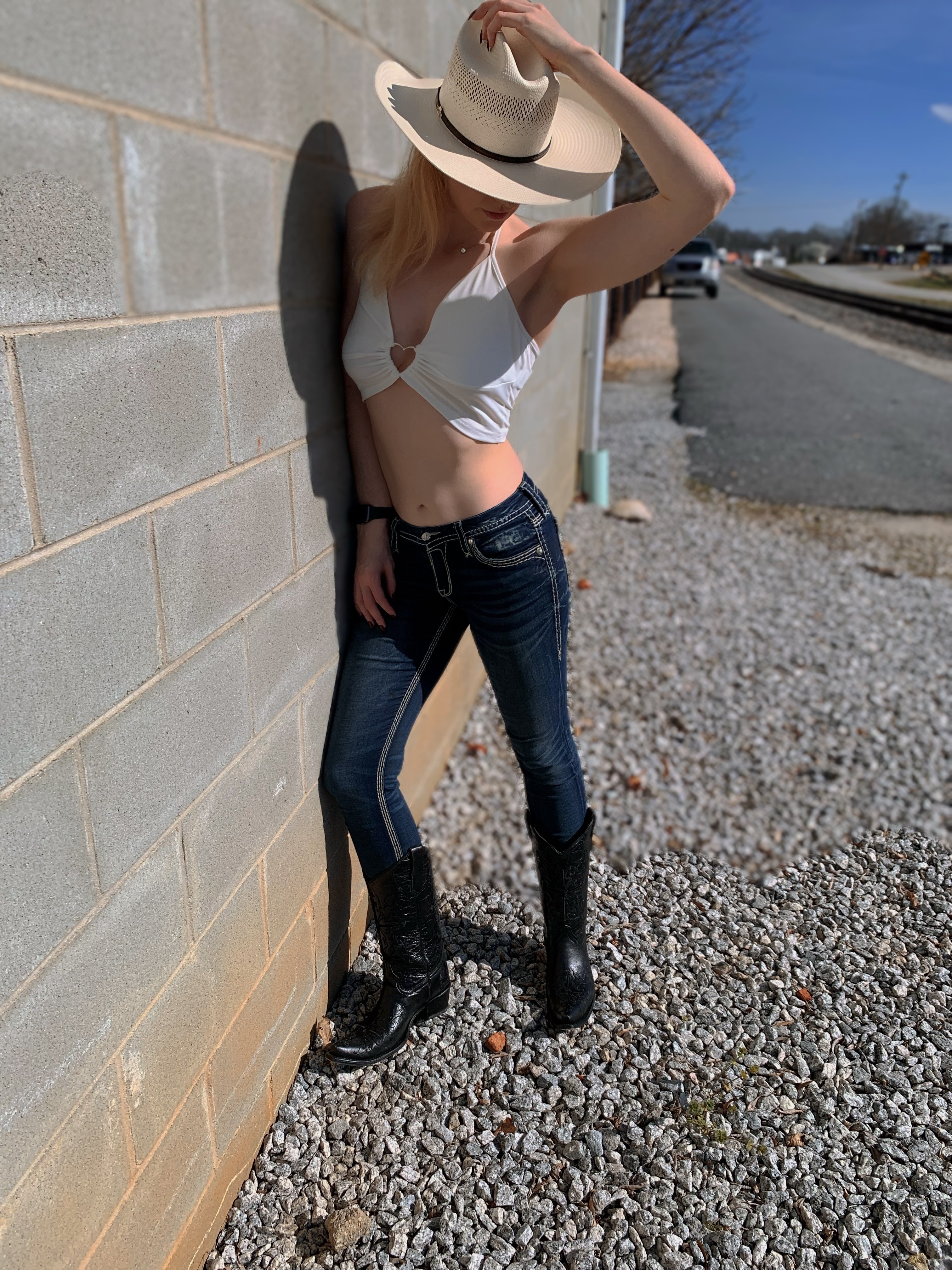 Live sex webcam photo for TheAlexaLondon #7248258