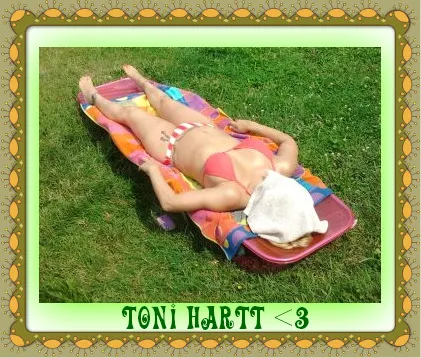 Live sex webcam photo for ToniHartt #6196049