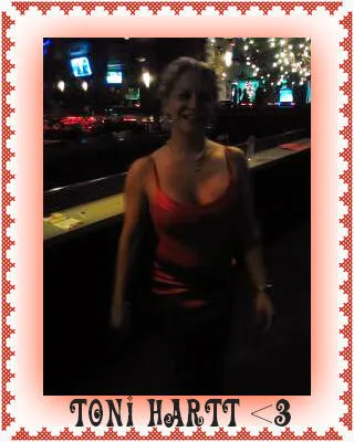 Live sex webcam photo for ToniHartt #6196064