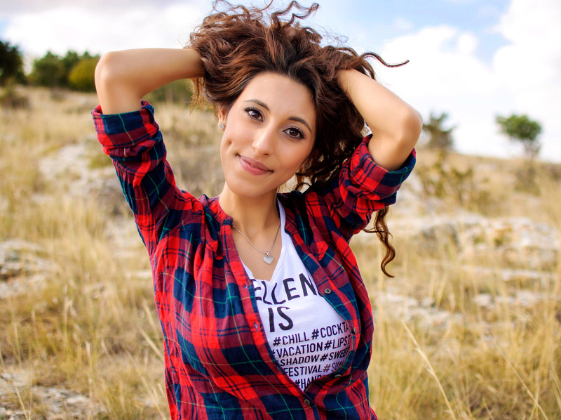 Live sex webcam photo for MayaBee #1958653