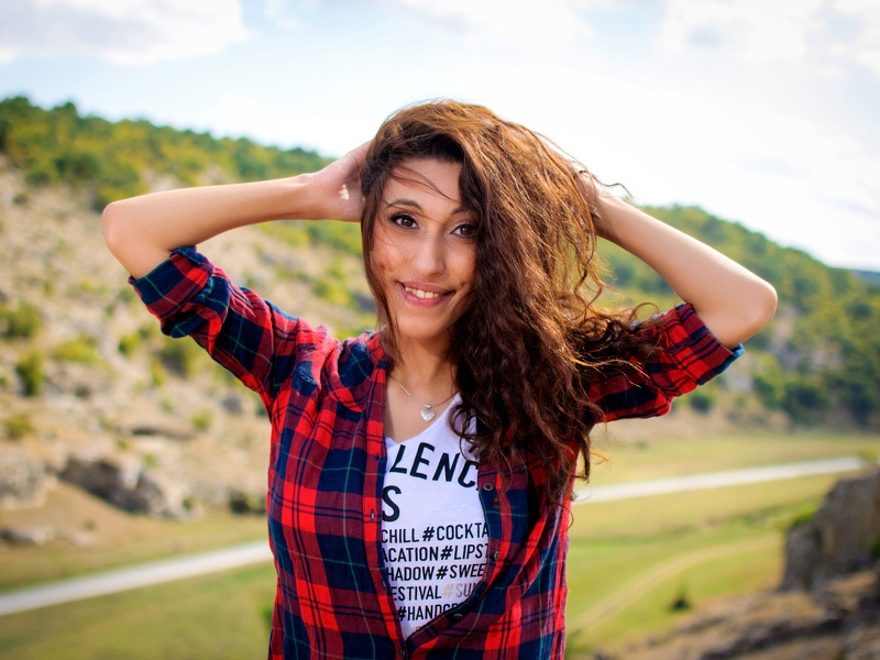 Live sex webcam photo for MayaBee #1958648