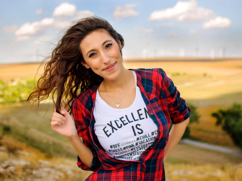 Live sex webcam photo for MayaBee #1958664