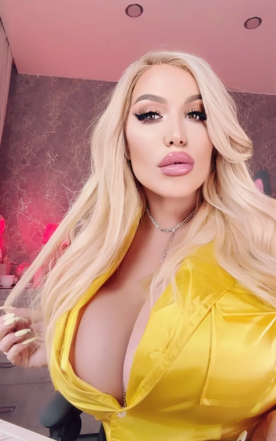 Live sex webcam photo for Alpha_Goddess #7468457