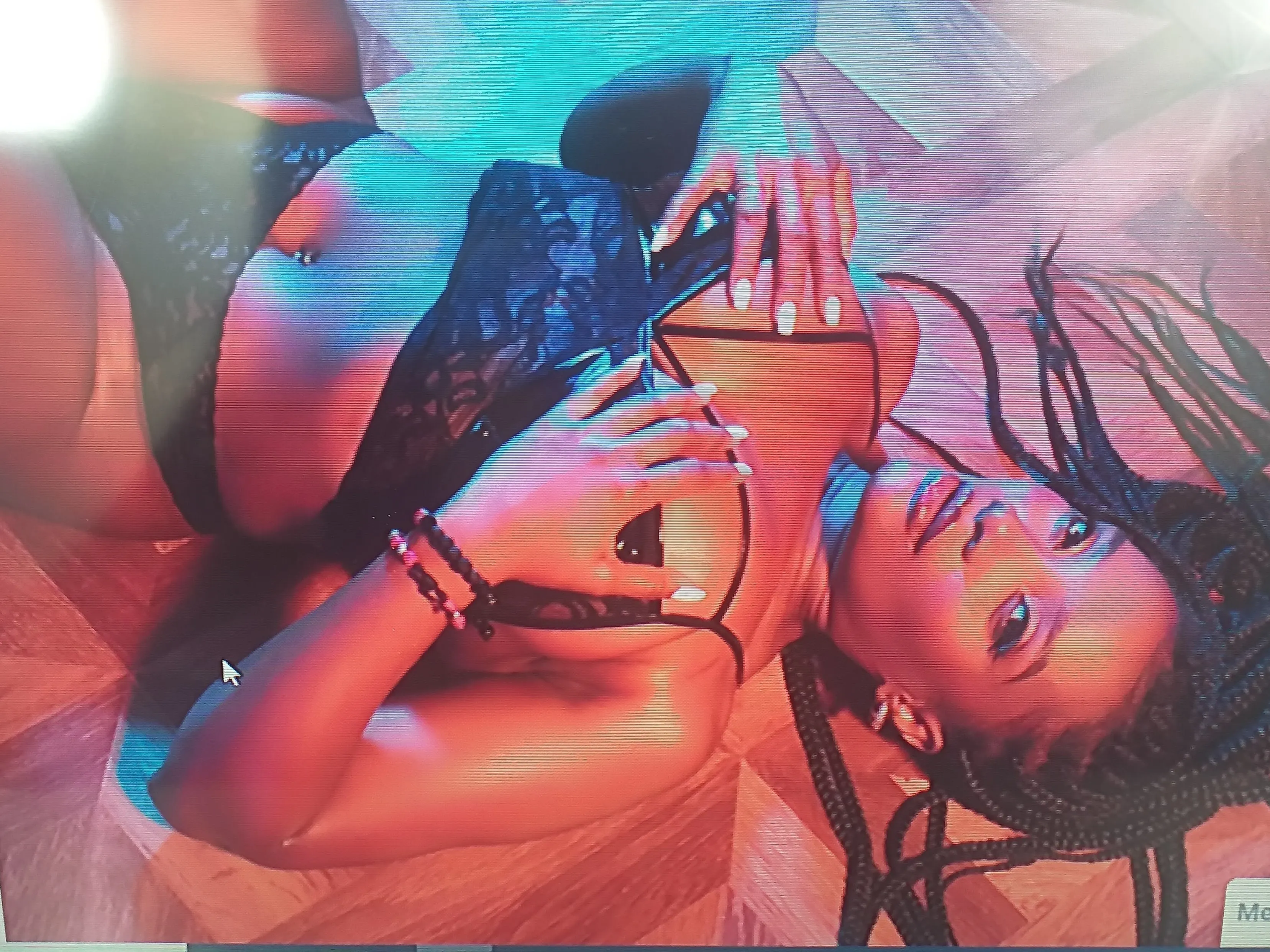 Live sex webcam photo for MissColette #7345595