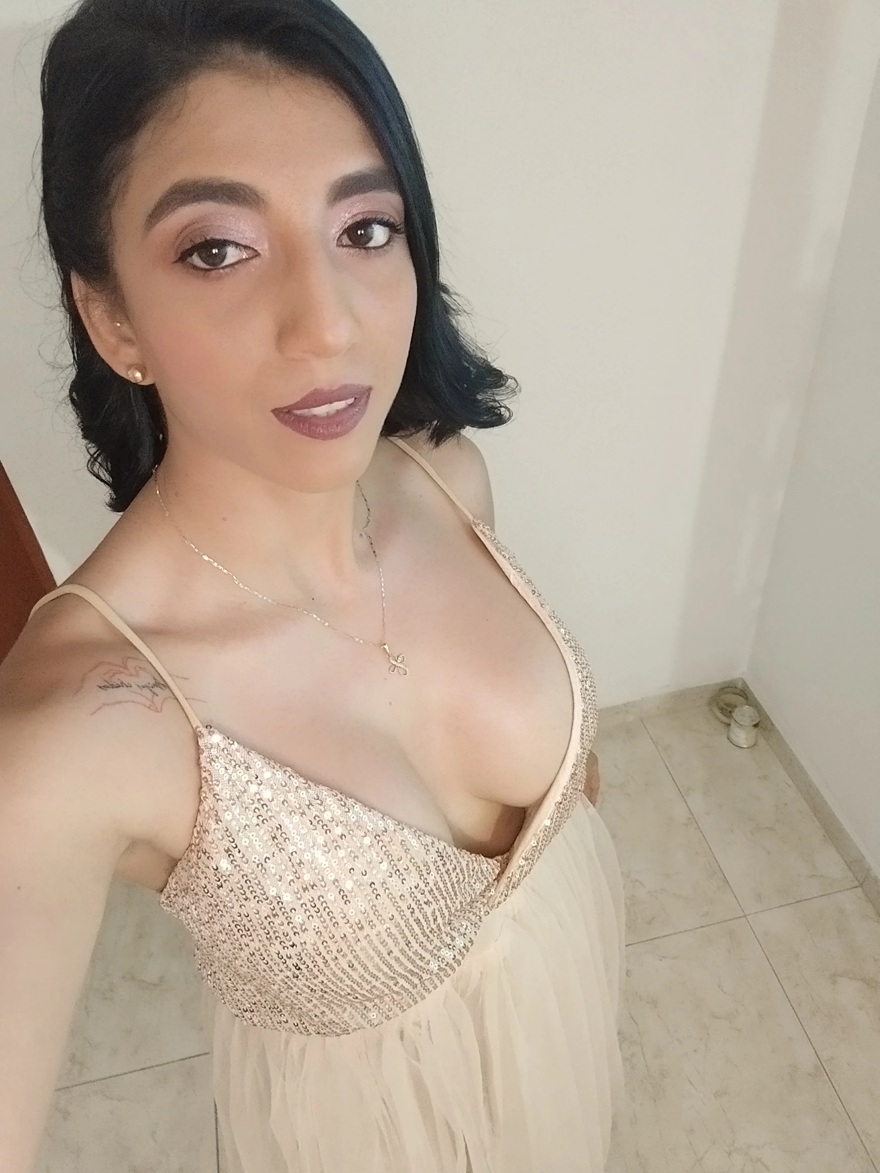 Live sex webcam photo for natasshahot #8380617