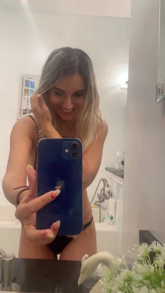 Live sex webcam photo for CelestialTorres #7236053