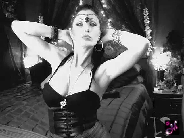 Live sex webcam photo for SandraSayer #1930017