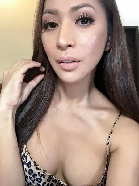 Live sex webcam photo for xxClassyElegantxx #7236679