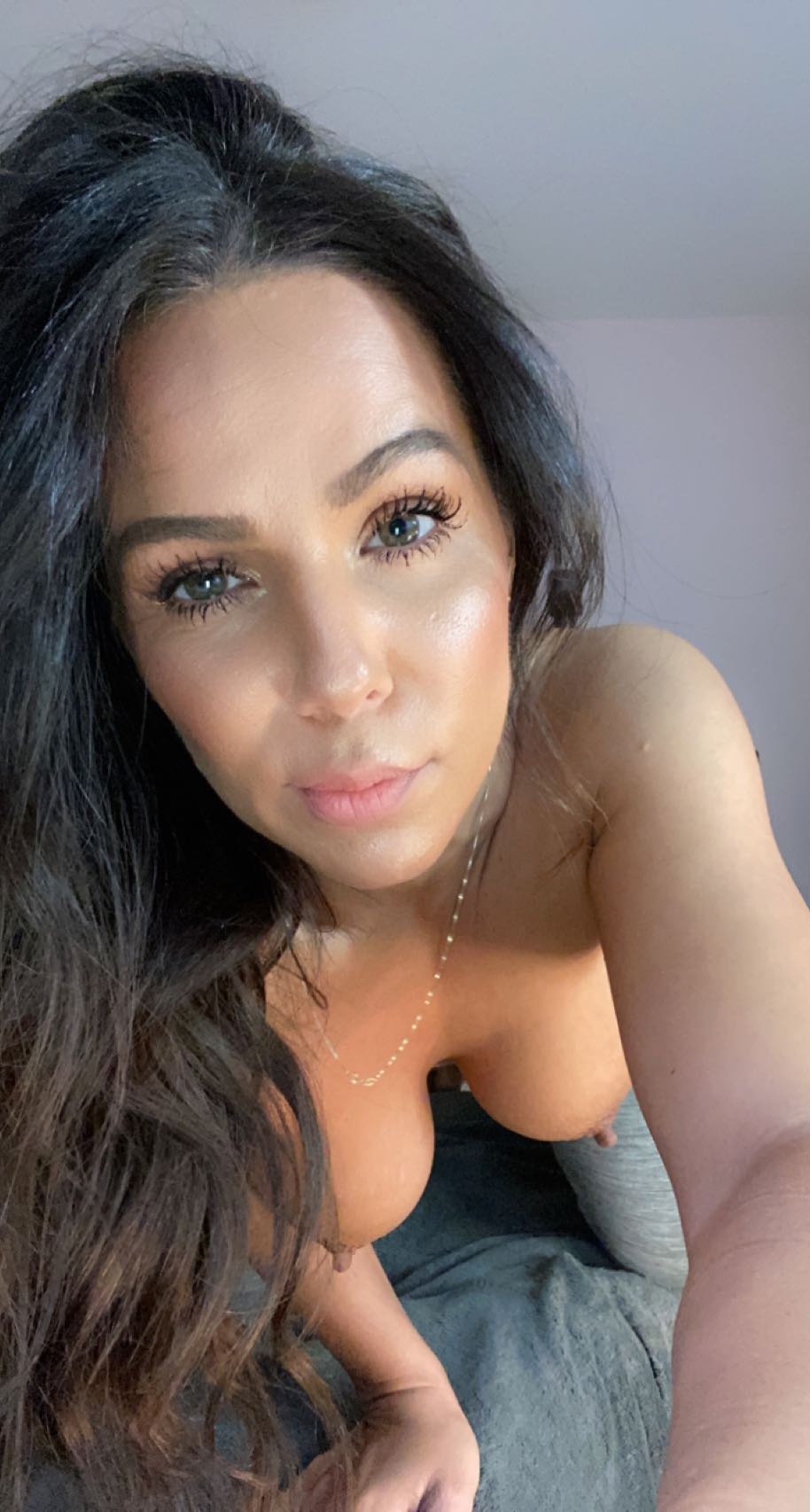 Live sex webcam photo for RebeckaStyles #7881045