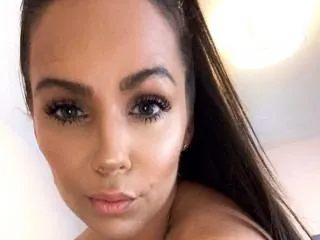 Live sex webcam photo for RebeckaStyles #6001104