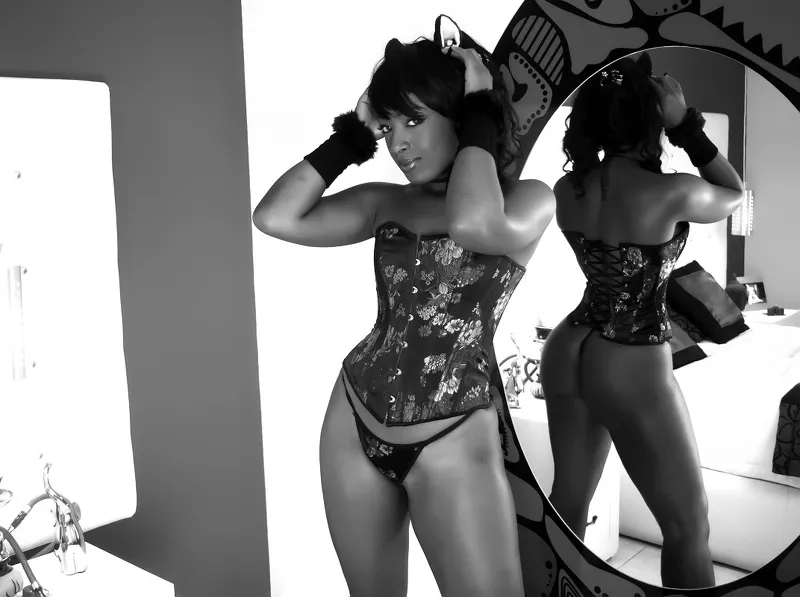 Live sex webcam photo for KiaraBlake #5857401