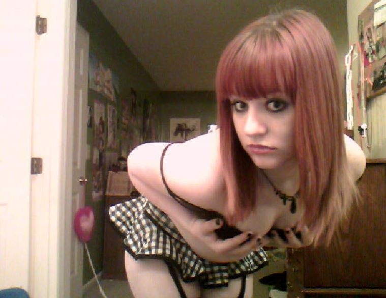 Live sex webcam photo for Eva_Kokoro #2002024