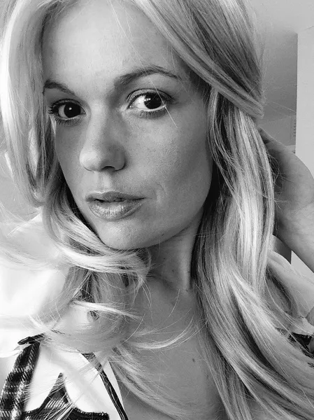 Live sex webcam photo for GoddessElite #2415760