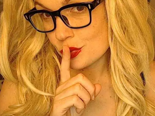 Live sex webcam photo for GoddessElite #3898513