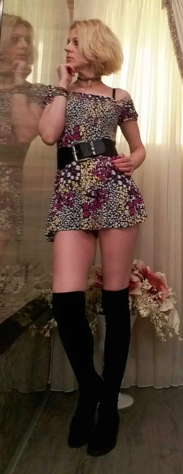Live sex webcam photo for SuzzySun #7859577