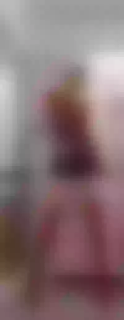 Live sex webcam photo for SuzzySun #7859715
