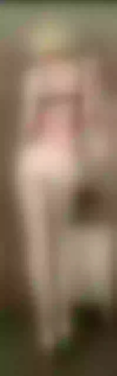 Live sex webcam photo for SuzzySun #7859938