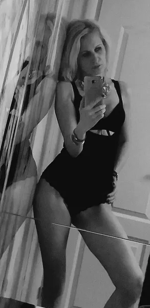Live sex webcam photo for SuzzySun #7859241