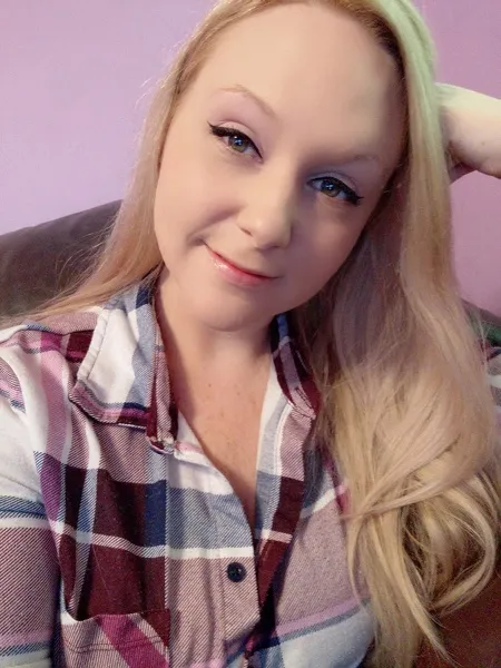 Live sex webcam photo for SaraBearXOXO #7919944