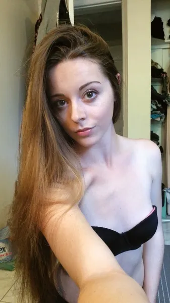 Live sex webcam photo for nadiafoxx #1819358