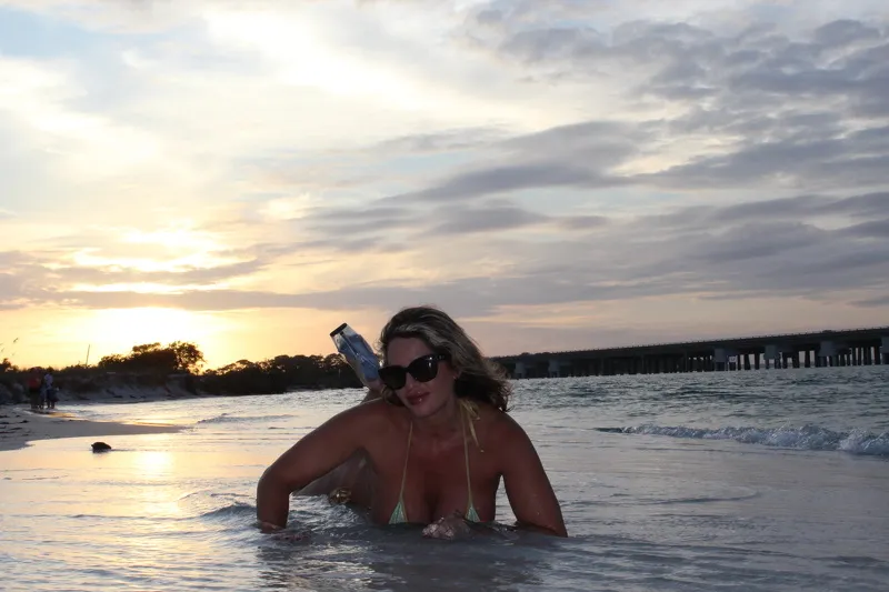 Live sex webcam photo for HottieJadeRoxxx #1924775