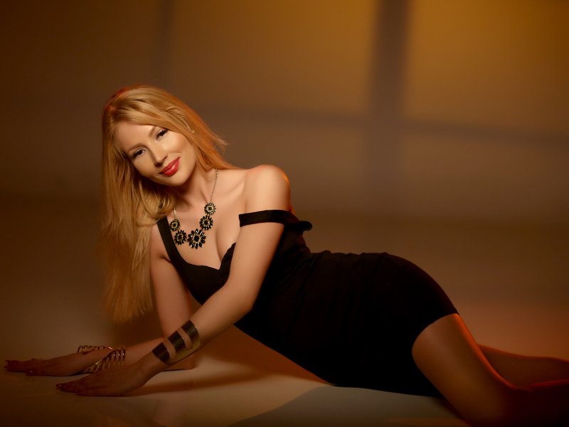 Live sex webcam photo for BeautifulAudrey #2193823