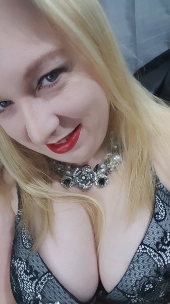 Live sex webcam photo for SelenaSecret #1779559