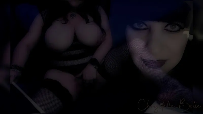 Live sex webcam photo for ChrystelleBelle #3757899