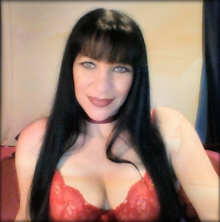 Live sex webcam photo for ChrystelleBelle #2052382