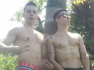 Live sex webcam photo for JimYangandCameronCarter #1976776