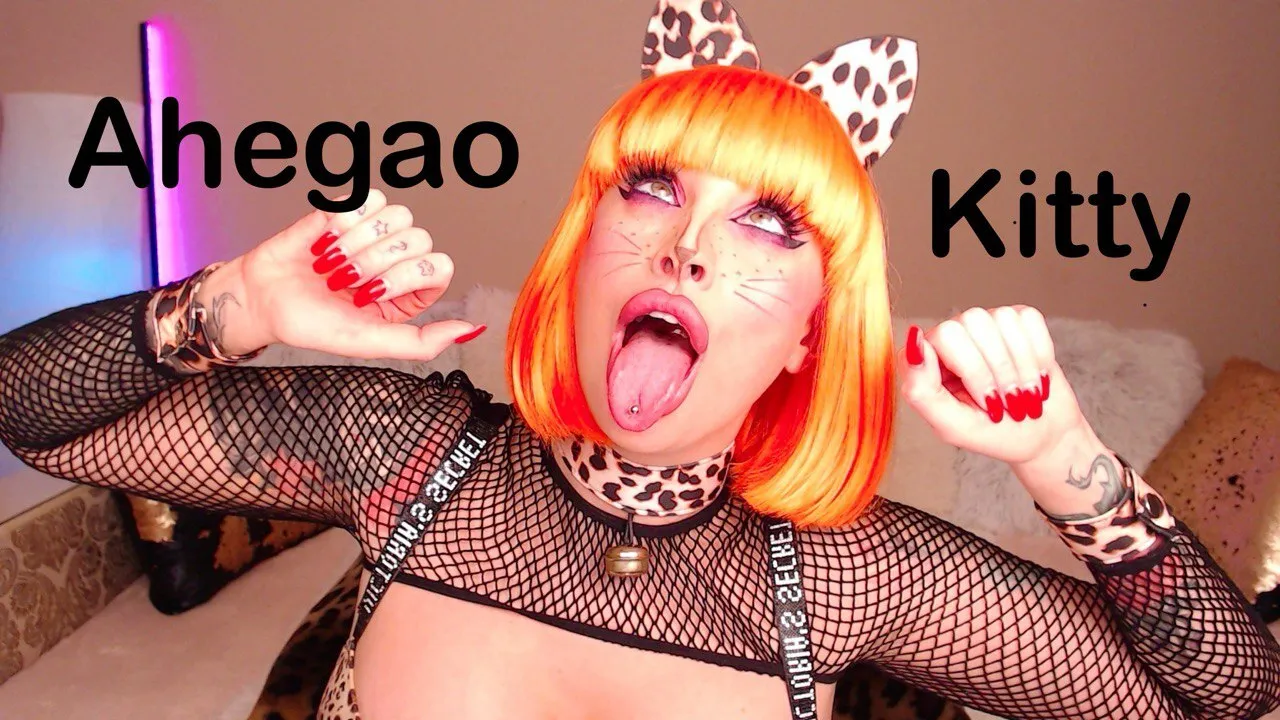 Live sex webcam photo for LoraFlower #7883750