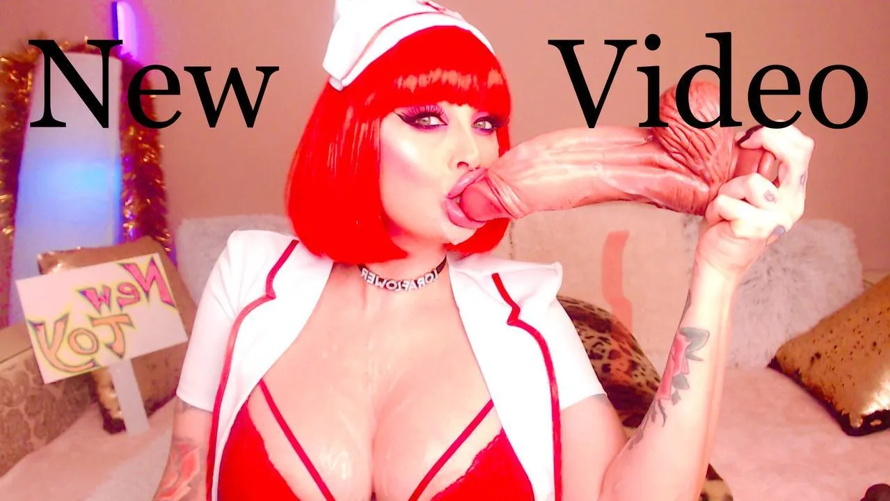 Live sex webcam photo for LoraFlower #7883734