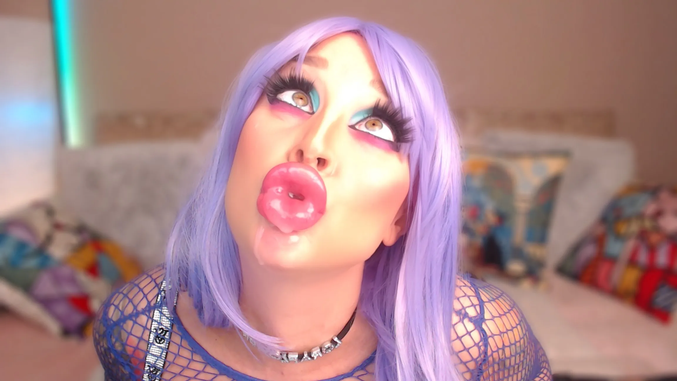 Live sex webcam photo for LoraFlower #7883780