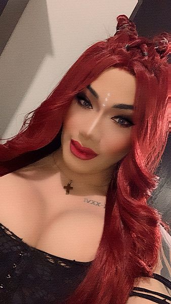 Live sex webcam photo for Sahara9inchss #1950710