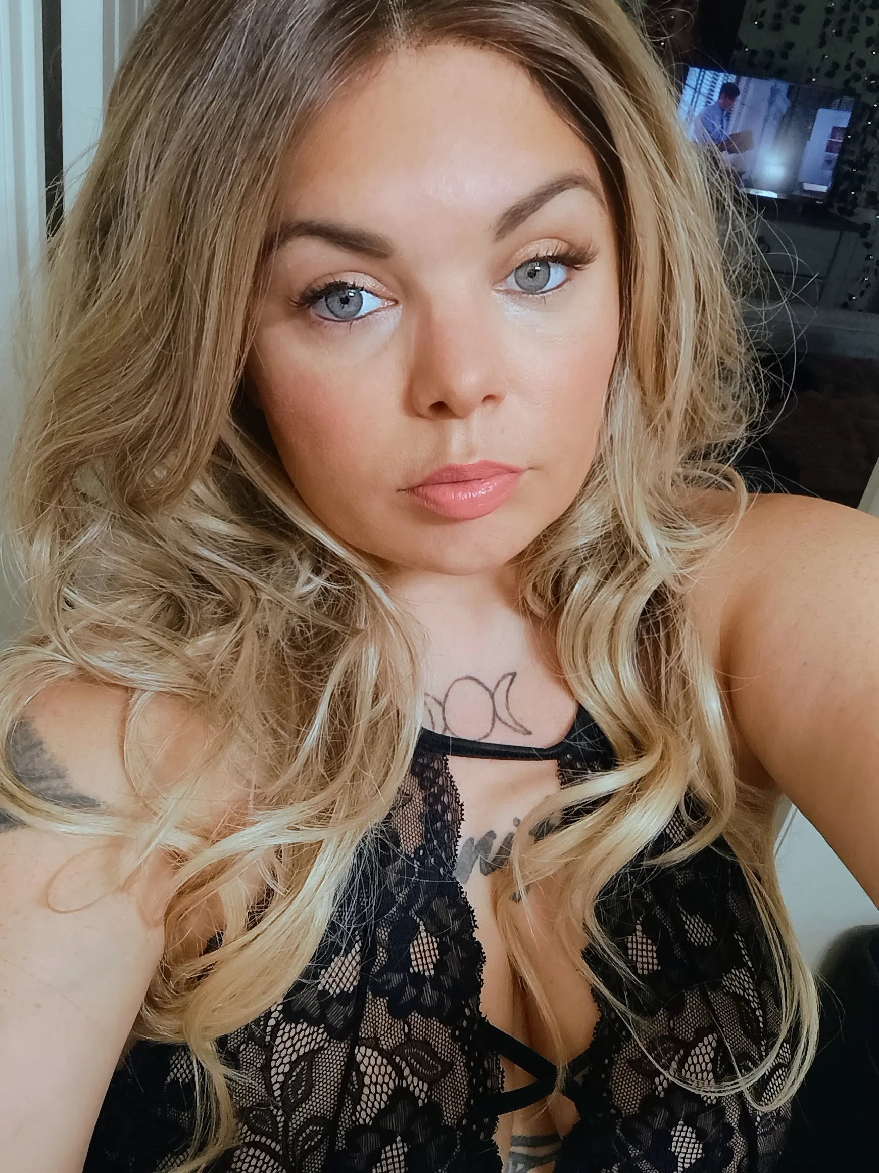 Live sex webcam photo for Primadonna25X #7480823