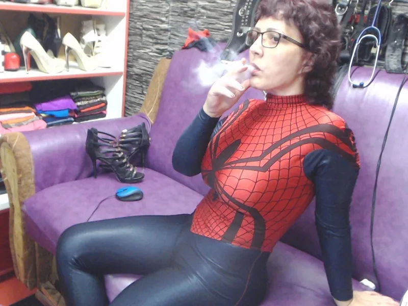 Live sex webcam photo for Yourslily4fun #1732314