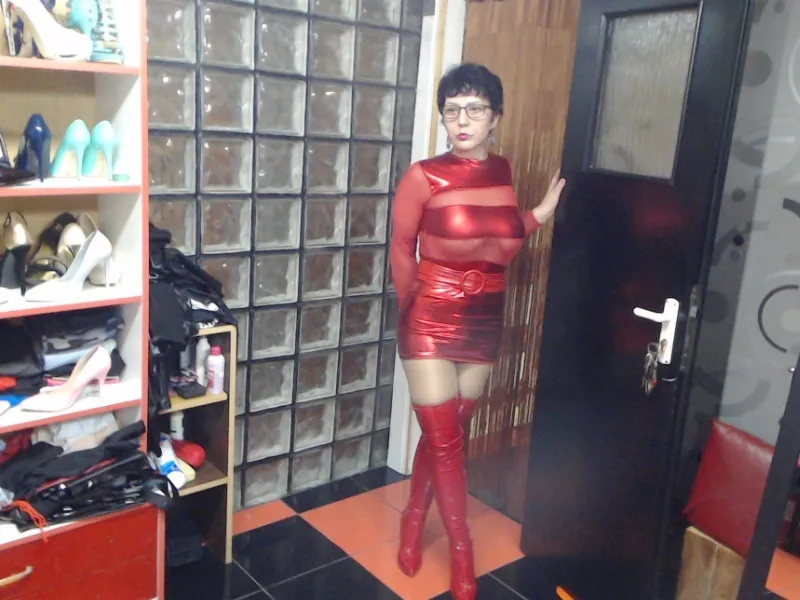 Live sex webcam photo for Yourslily4fun #1732419