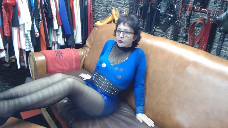 Live sex webcam photo for Yourslily4fun #1732374