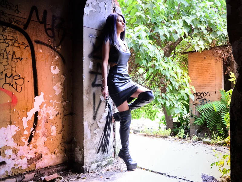 Live sex webcam photo for MistressLexa #2002353