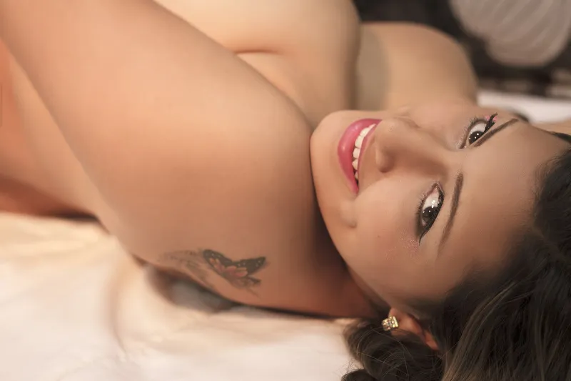 Live sex webcam photo for AileenFoxter #1794612