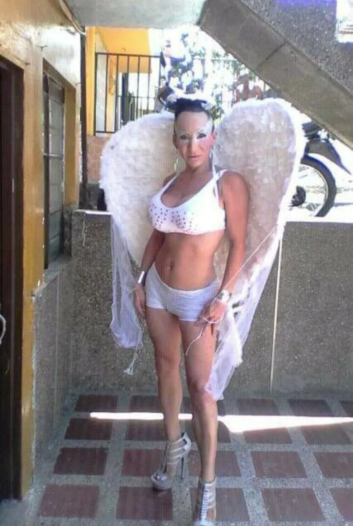 Live sex webcam photo for SEXYBAIS4YOU #8530704